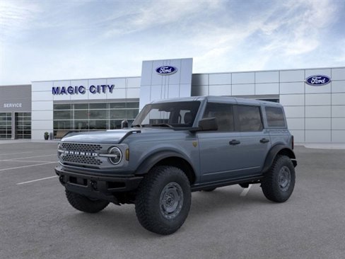 New 2025 Ford Bronco Badlands w/ Sasquatch Package image 1
