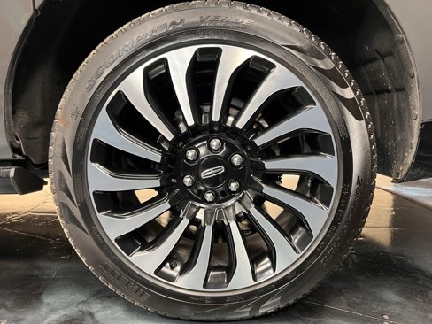 Used 2024 Lincoln Navigator L Black Label image 20