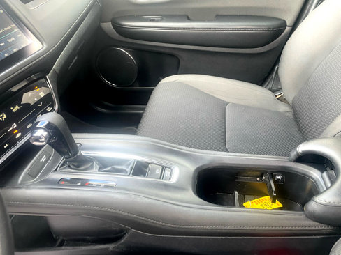 Used 2022 Honda HR-V EX image 14
