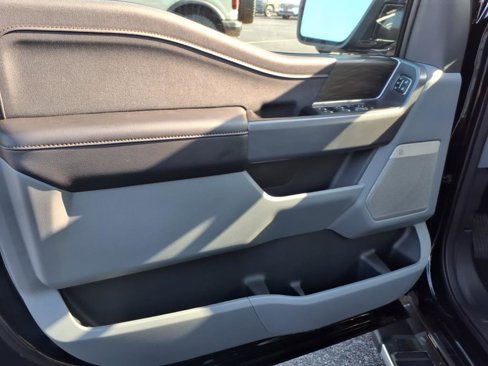 New 2025 Ford F150 Lariat image 10