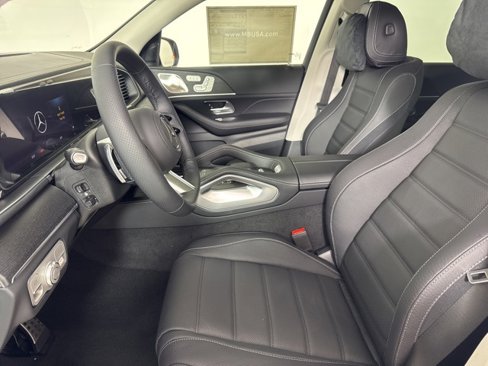 New 2026 Mercedes-Benz GLS 450 4MATIC image 11