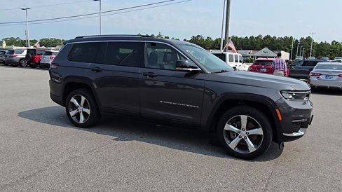 Used 2021 Jeep Grand Cherokee L Limited image 4