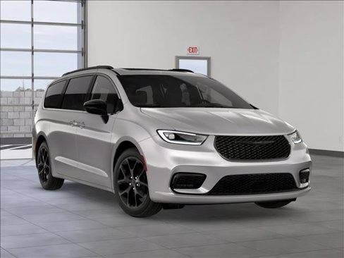New 2026 Chrysler Pacifica Limited image 8