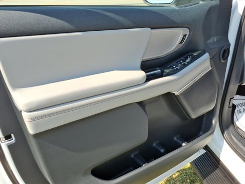 New 2025 Ford Expedition Max Active image 10