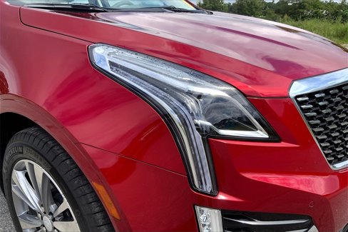 Used 2025 Cadillac XT5 Premium Luxury w/ Technology Package image 28