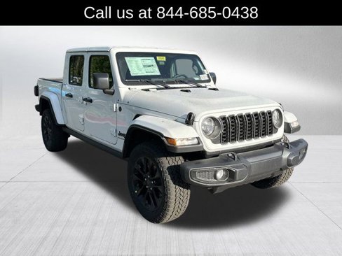 New 2025 Jeep Gladiator Sport image 3