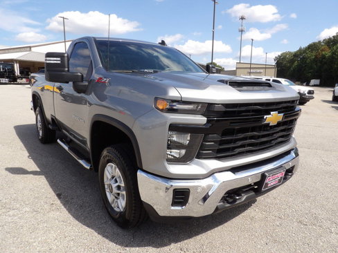 Used 2025 Chevrolet Silverado 2500 W/T image 11