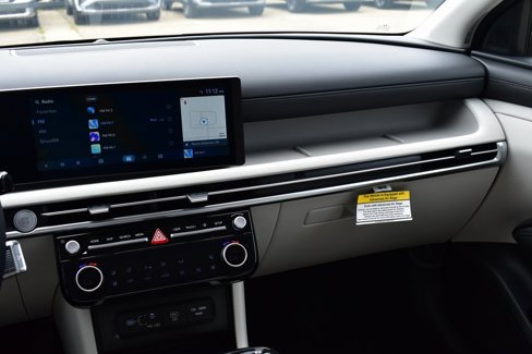 New 2026 Hyundai Tucson Limited image 36