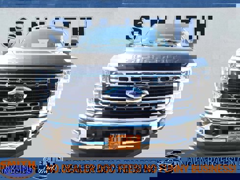 New 2025 Ford F350 XLT w/ FX4 Off-Road Package image 2