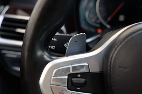 Used 2019 BMW M760i xDrive image 33