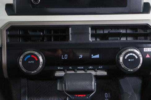 Used 2024 Toyota Tacoma TRD Off-Road image 20