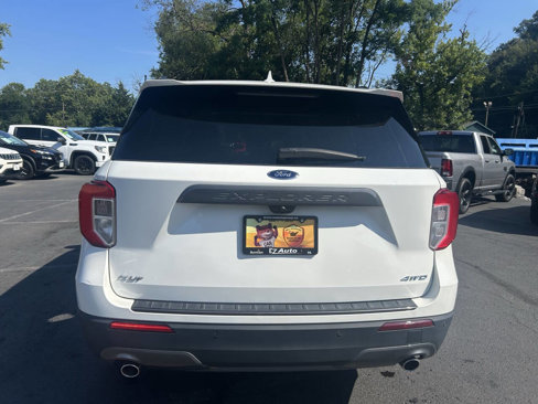 Used 2022 Ford Explorer XLT w/ Equipment Group 202A image 9