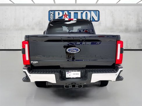 New 2025 Ford F250 Lariat w/ FX4 Off-Road Package image 6