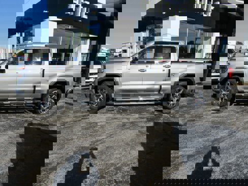 New 2026 GMC Sierra 1500 SLT w/ SLT Premium Plus Package image 3