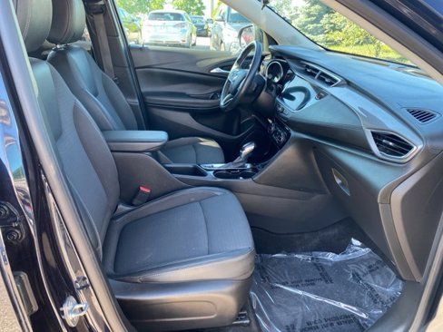 Used 2021 Buick Encore GX Select image 28