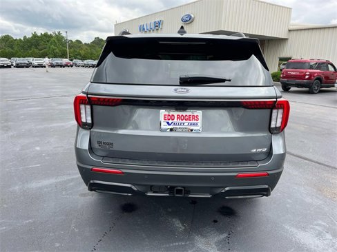 New 2025 Ford Explorer ST-Line image 4