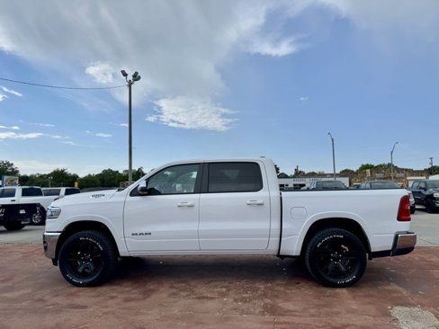 Used 2025 RAM 1500 Laramie image 4