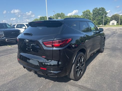 Used 2023 Chevrolet Blazer RS w/ Driver Confidence II Package image 3