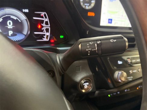 Used 2024 Lexus ES 300h image 30