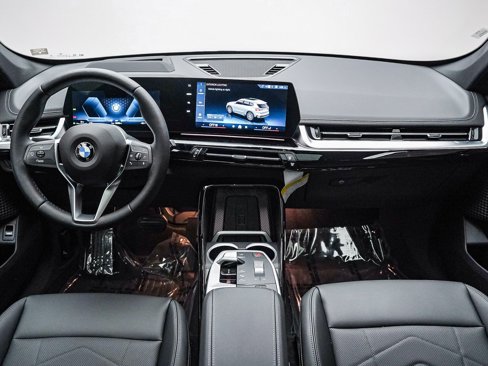New 2026 BMW X1 xDrive28i w/ Technology Package image 13