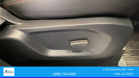 Used 2022 Ford Edge ST-Line w/ Cold Weather Package image 36