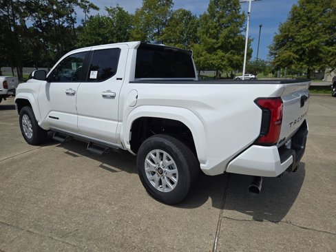 New 2025 Toyota Tacoma Limited image 3