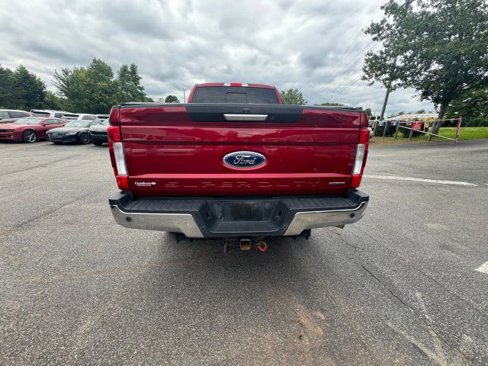 Used 2017 Ford F250 Lariat w/ Chrome Package image 4