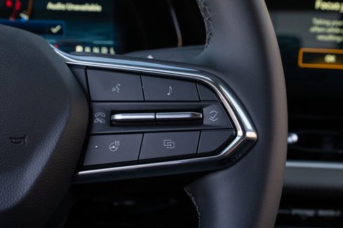 New 2026 Chevrolet Equinox LT w/ Convenience Package II image 35