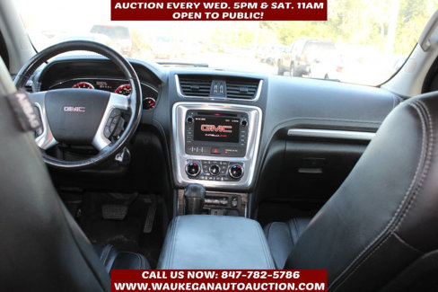 Used 2015 GMC Acadia SLT image 6