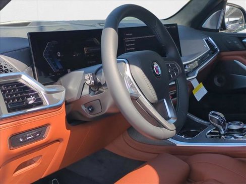 New 2026 BMW ALPINA XB7 image 9