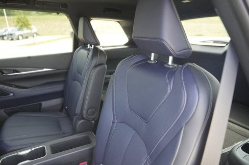 New 2026 INFINITI QX60 Luxe w/ Dark Cargo Package image 20