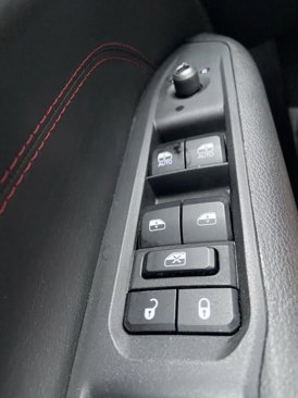 Used 2024 Jeep Compass Trailhawk image 23