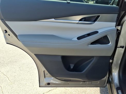 New 2026 INFINITI QX60 Luxe image 27