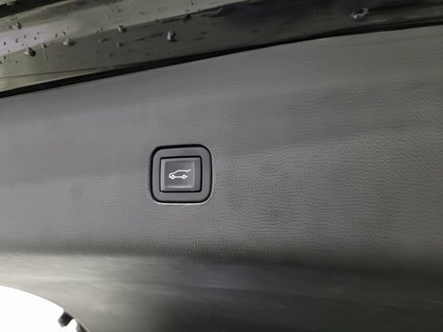 Used 2022 Buick Enclave Premium image 56