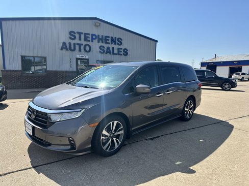 Used 2022 Honda Odyssey Touring image 1
