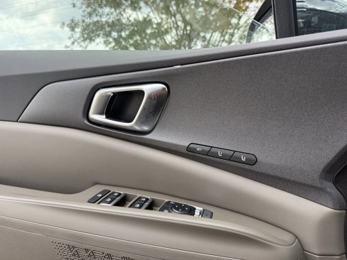 New 2026 Kia Carnival SX image 24