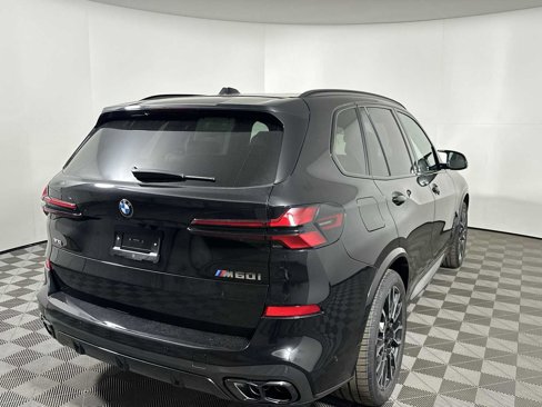 New 2026 BMW X5 M60i image 3