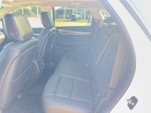 Used 2019 Cadillac XT5 Luxury image 15