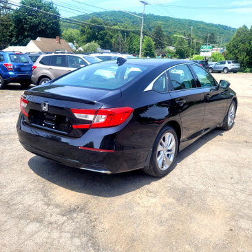 Used 2018 Honda Accord LX image 8