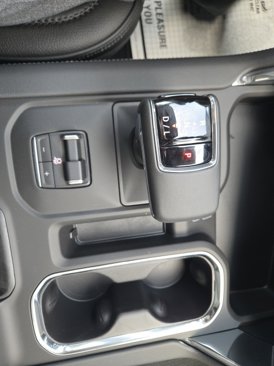 New 2025 GMC Sierra 1500 Denali w/ Denali Reserve Package image 18