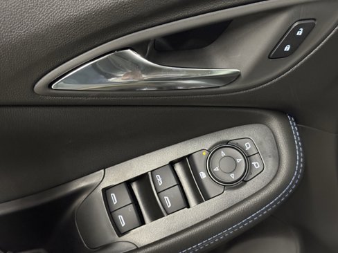 New 2026 Buick Encore GX Sport Touring image 12