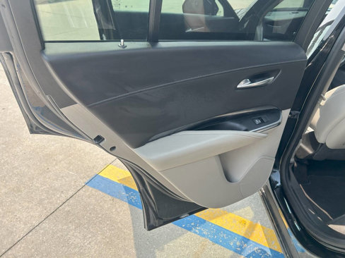 Used 2020 Cadillac XT4 Luxury image 28