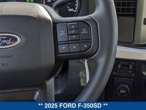 New 2025 Ford F350 XL w/ XL Chrome Package image 25
