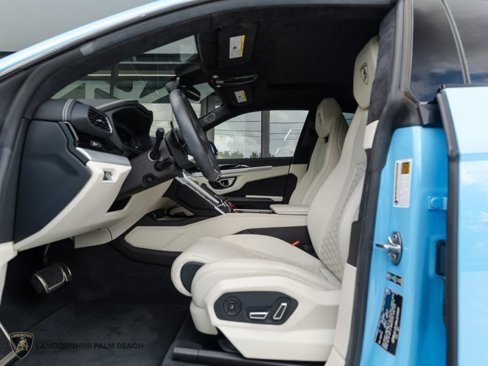 Used 2021 Lamborghini Urus image 31