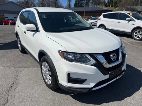 Used 2017 Nissan Rogue S image 7