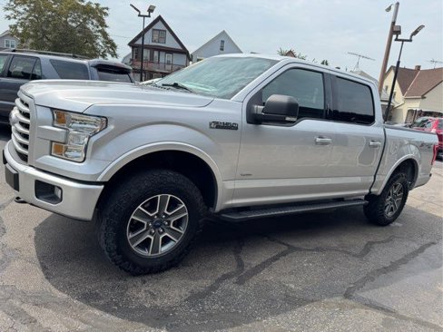 Used 2016 Ford F150 XLT w/ Equipment Group 302A Luxury image 3