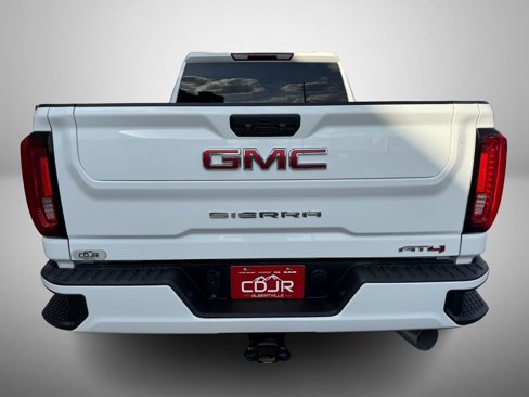 Used 2023 GMC Sierra 2500 AT4 image 7