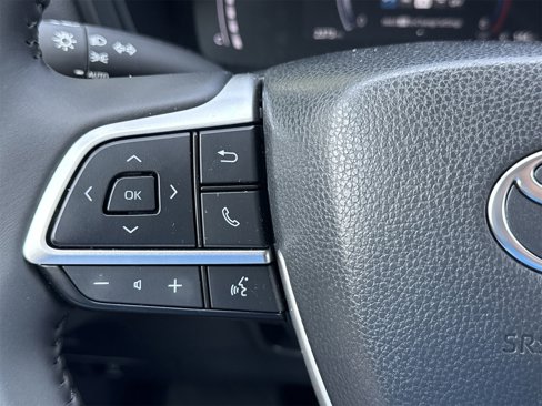 Used 2024 Toyota Grand Highlander XLE image 21
