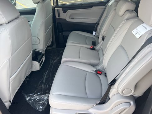 New 2026 Honda Odyssey EX-L image 9