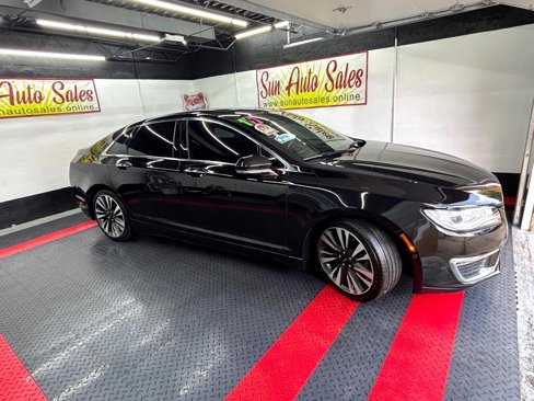 Used 2019 Lincoln MKZ Reserve image 14